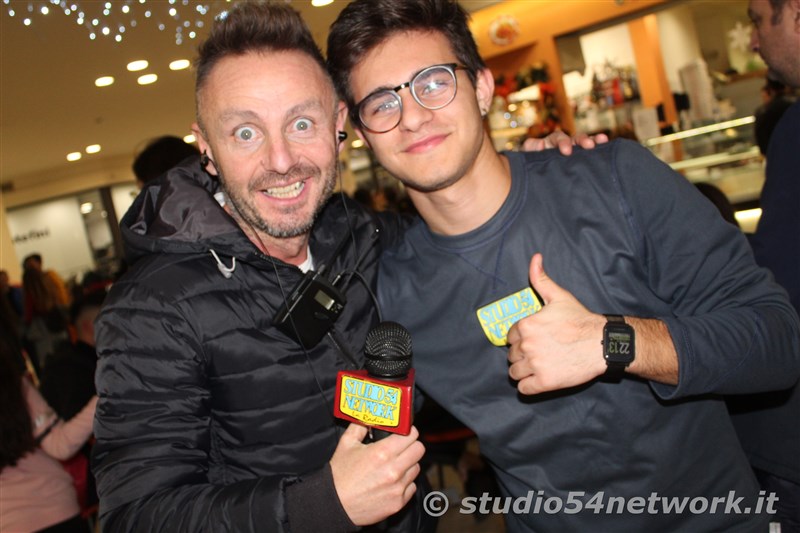 Soldout alla Notte Bianca 2018 del centro commerciale La Gru, con Biondo e Studio54network